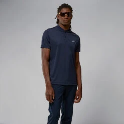 J.Lindeberg Bode Golf Polo Shirt -Golf Gear Sales J.Lindeberg GMJT06478 6855 M Bode Regular Fit Polo SHLIN162 JL Navy Model 1
